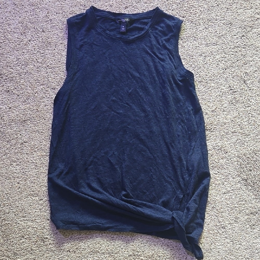 Women's Sleeveless Black Top
